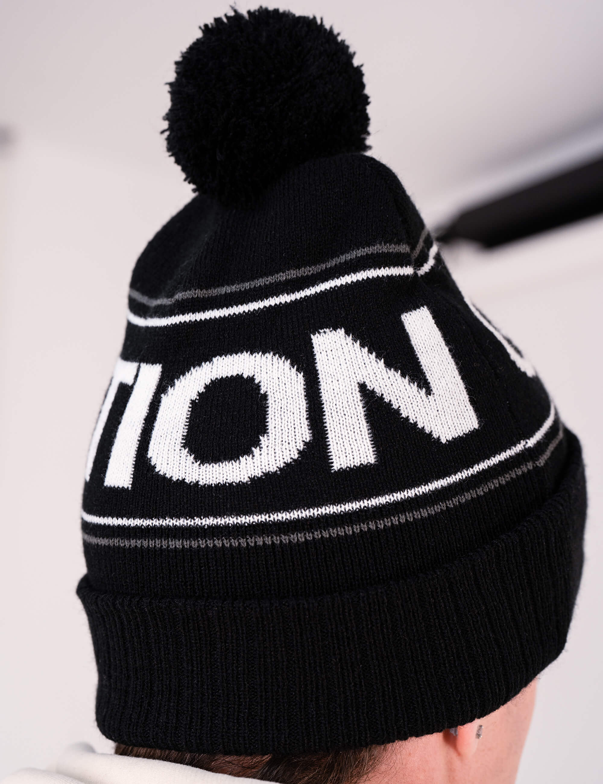 Classic Pom Beanie - Image 4