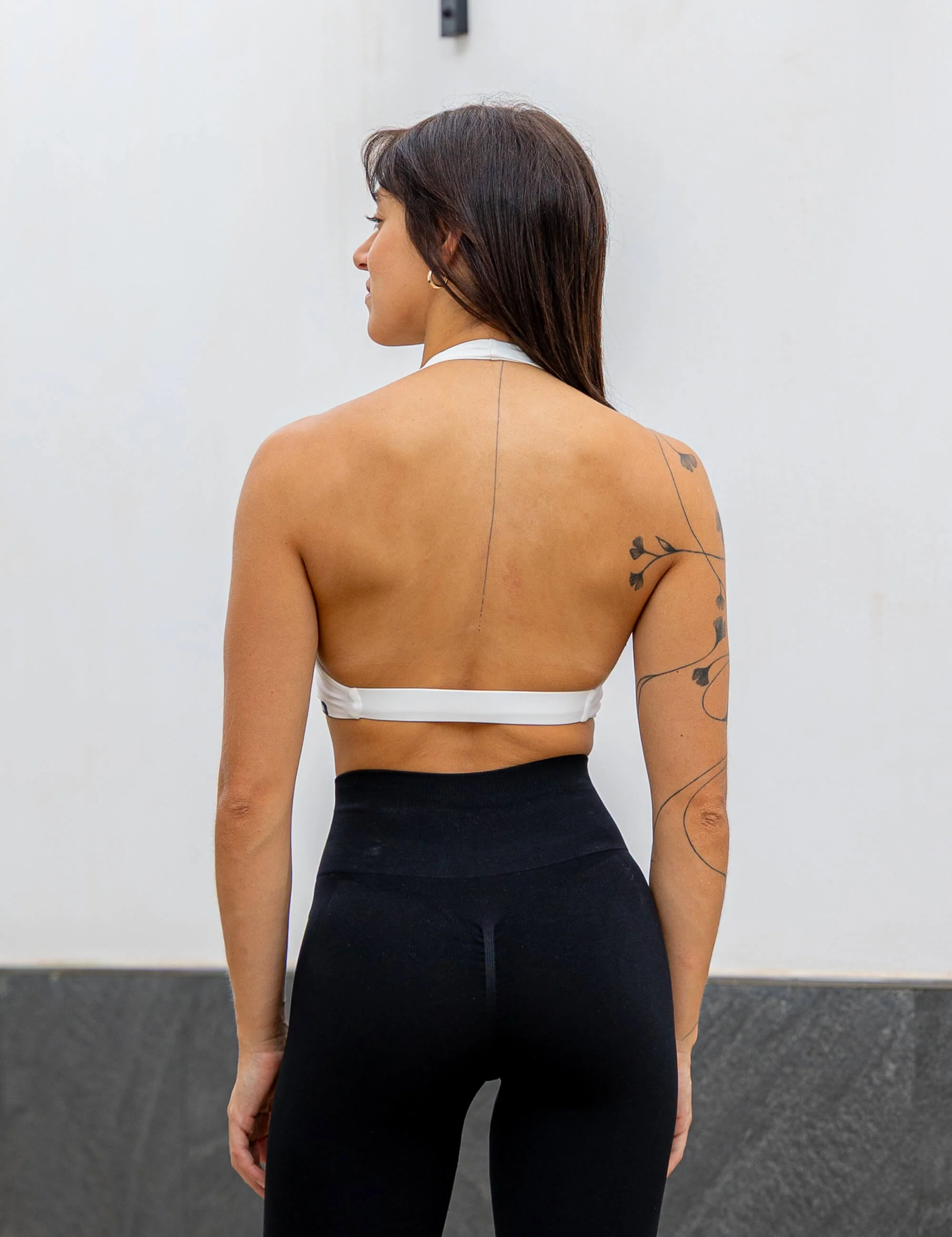 Essential Neckholder Sports Bra Women - Image 9